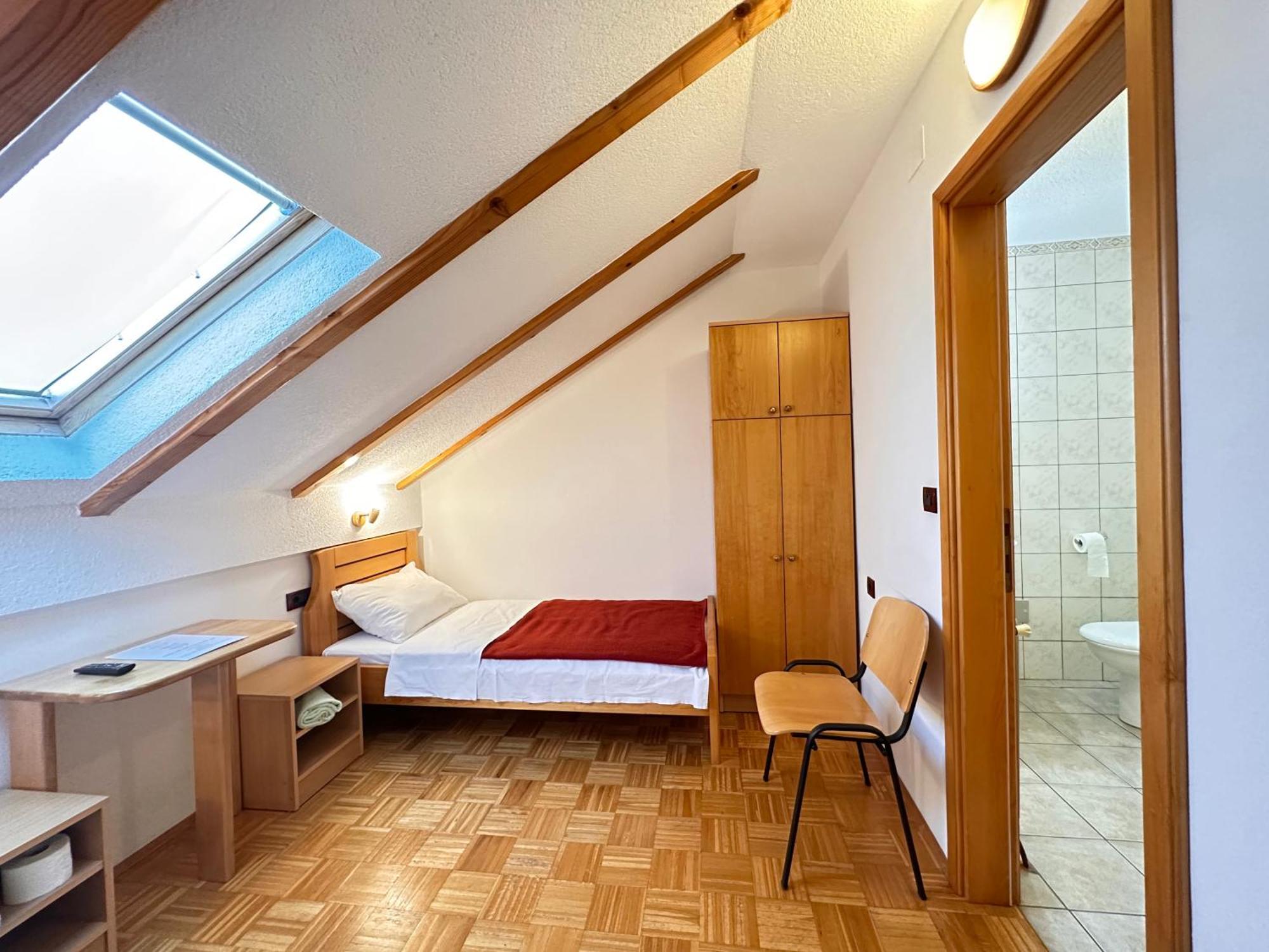 Apartman Miramare Otočac Exterior foto